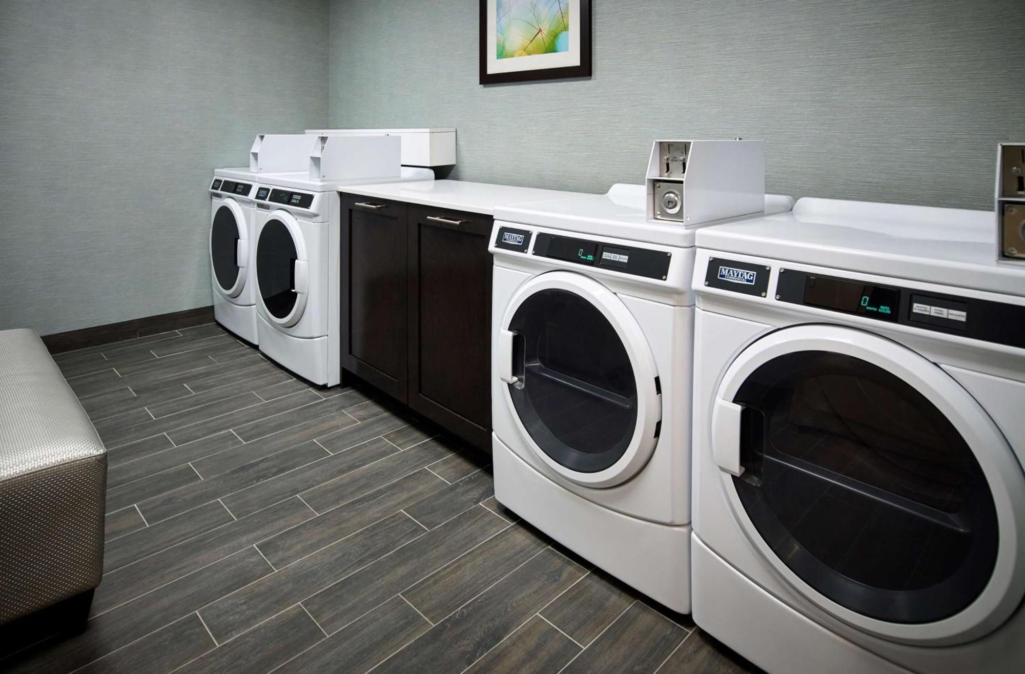 Homewood Suites By Hilton North Bay Esterno foto